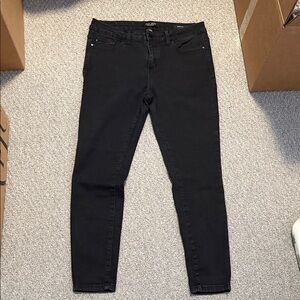 Judy Blue Black Skinny Jeans 13/31